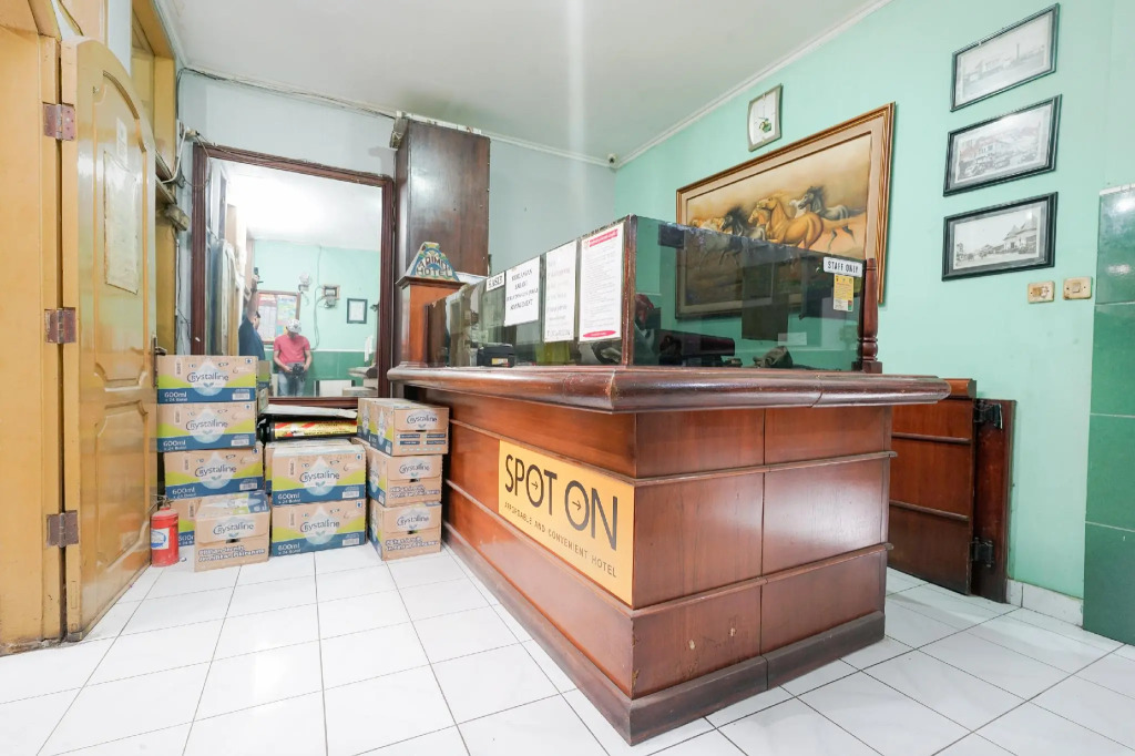 SPOT ON 2054 Hotel Arimbi 3