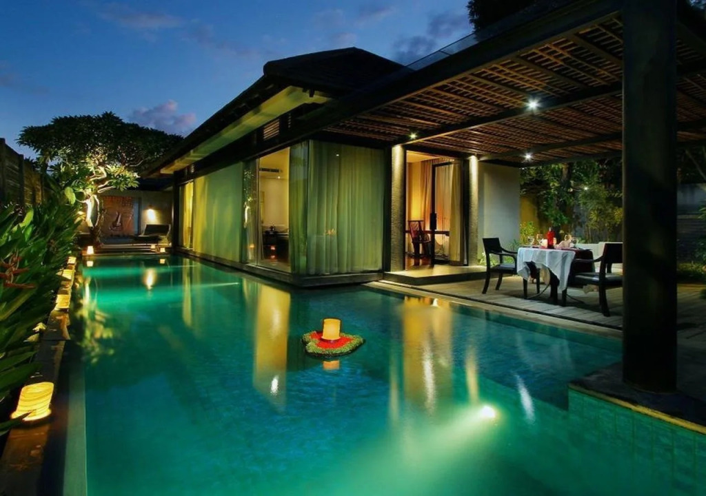 Javana Royal Villas