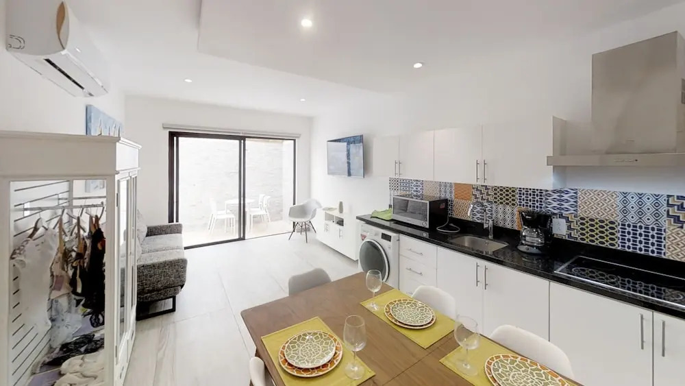 1bdr 1 Bath Private Plunge Pool 102 1 Bedroom Apts