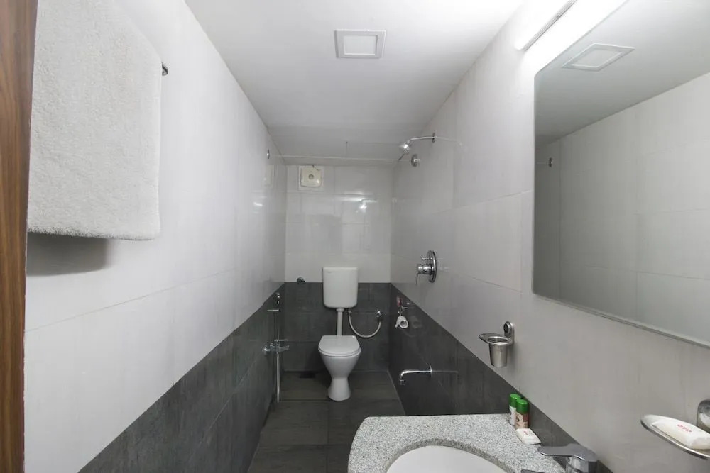 OYO 6429 Hotel Pearl
