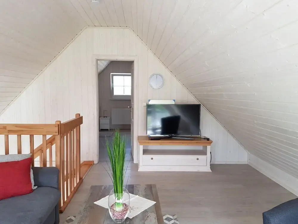 Beaver Modern Retreat