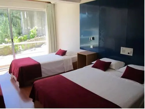 Eco Salvador Hotel