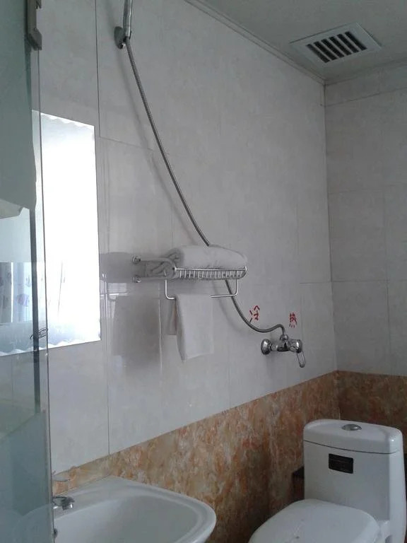 Linhai Express Hotel