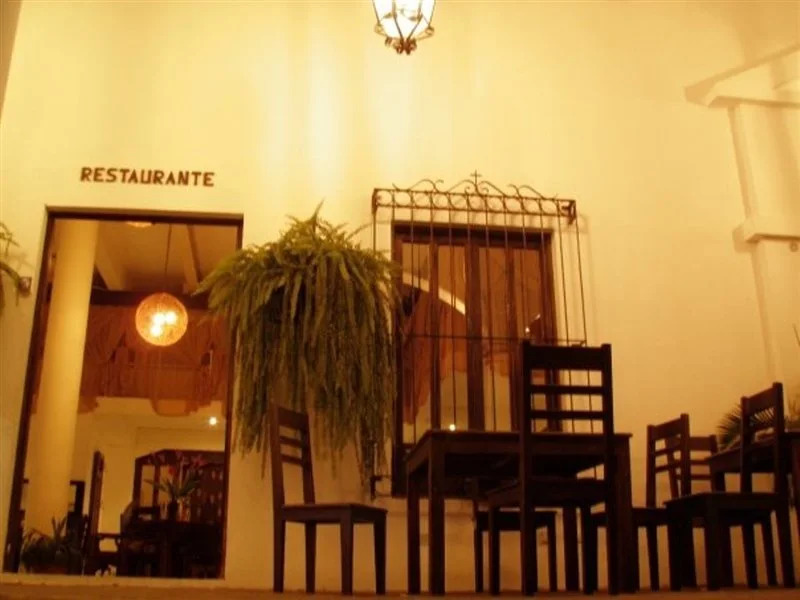 Hotel Las Puertas
