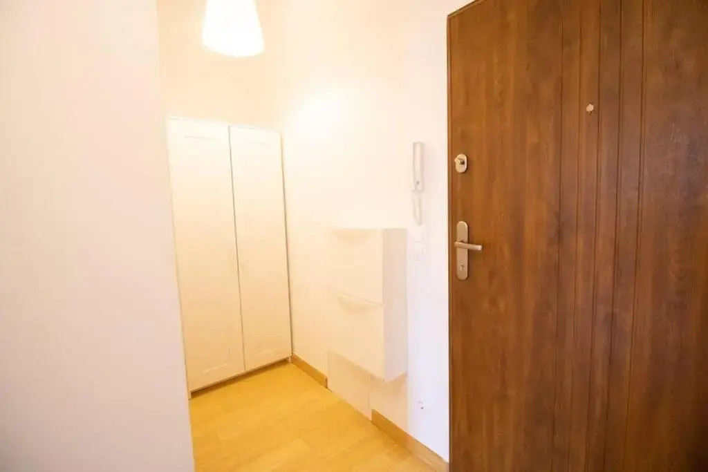 Studio-Apartment between Schoenbrunn & the City Center (30)