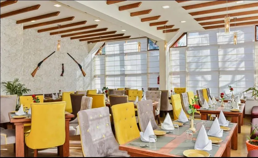 Hotel Snow Crests Manor