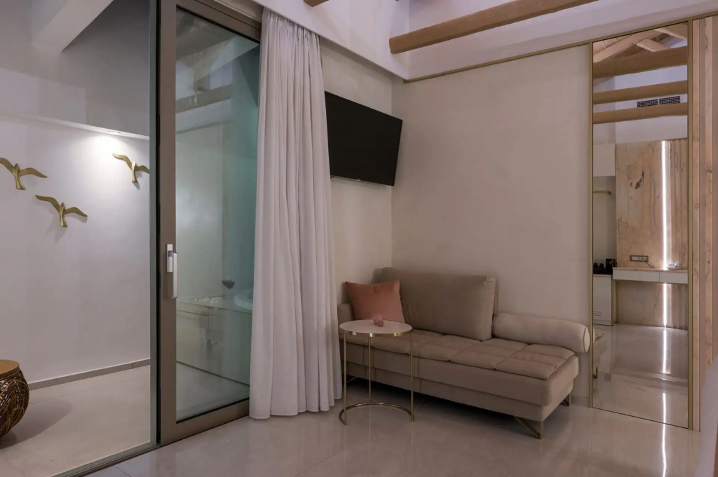 Mirabile Luxury Suites