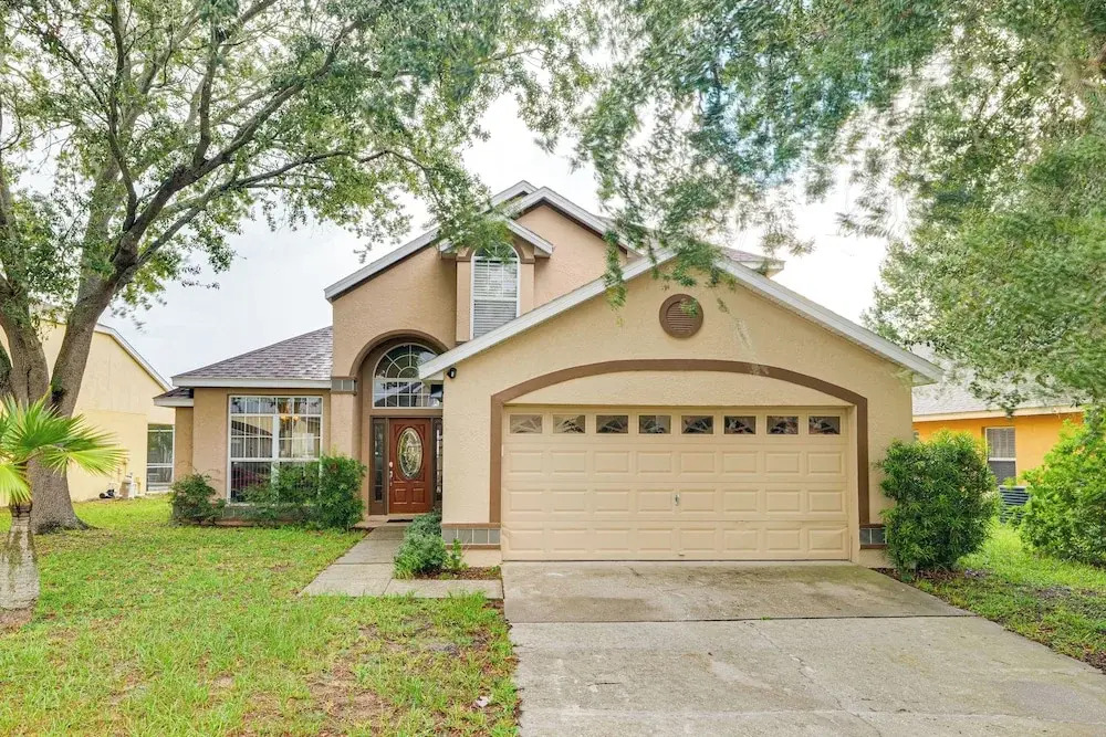 Family Oasis w/ Game Room & Pool in Davenport!