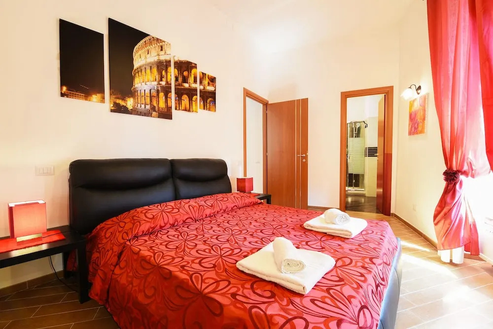 MICLAD Colosseum Guest House