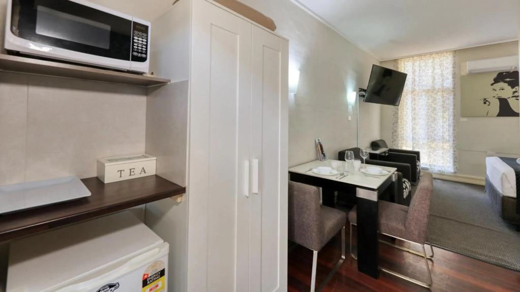Rose City Motor Inn