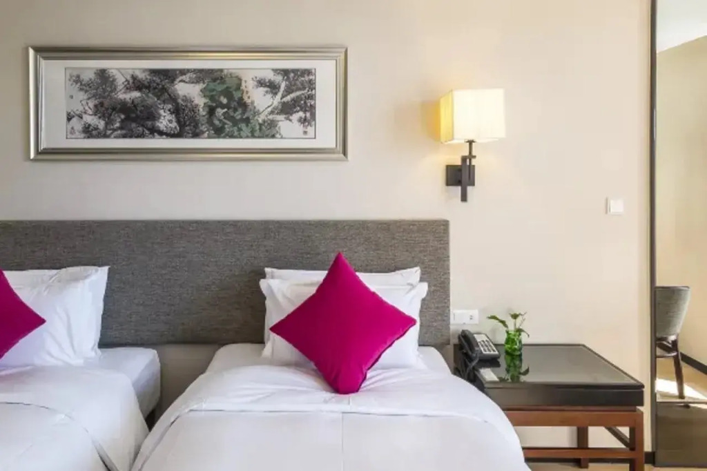 SSAW Boutique Hotel Ningbo CBD - Family Friendly & Business Travel