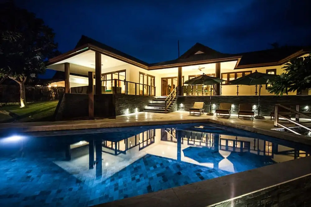 3 Bedroom Pool Villa 20 seconds from Samrong beach front