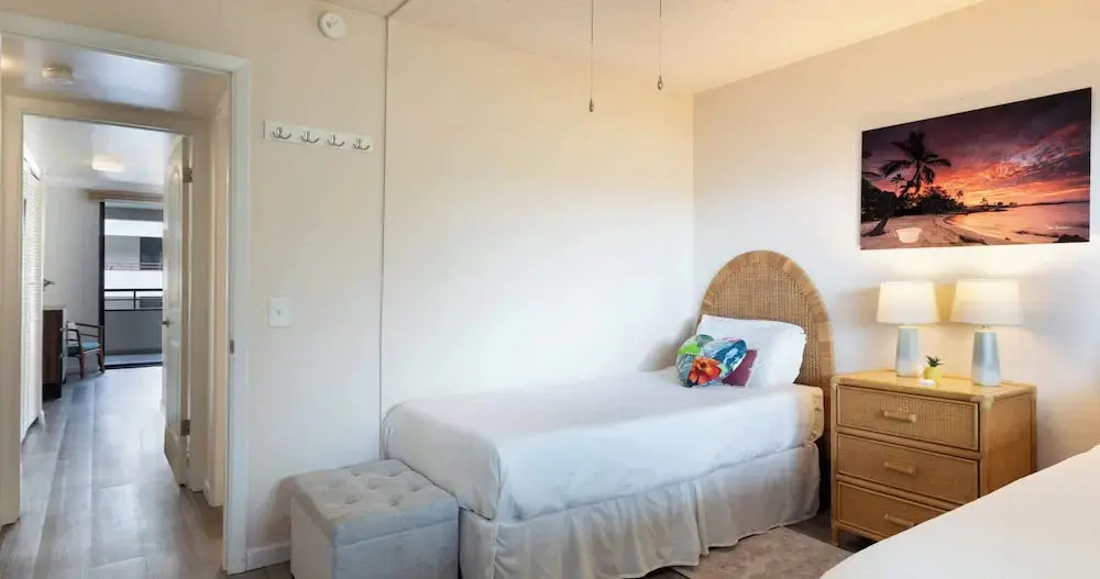 Oceanfront Condo 117 in Kailua-kona