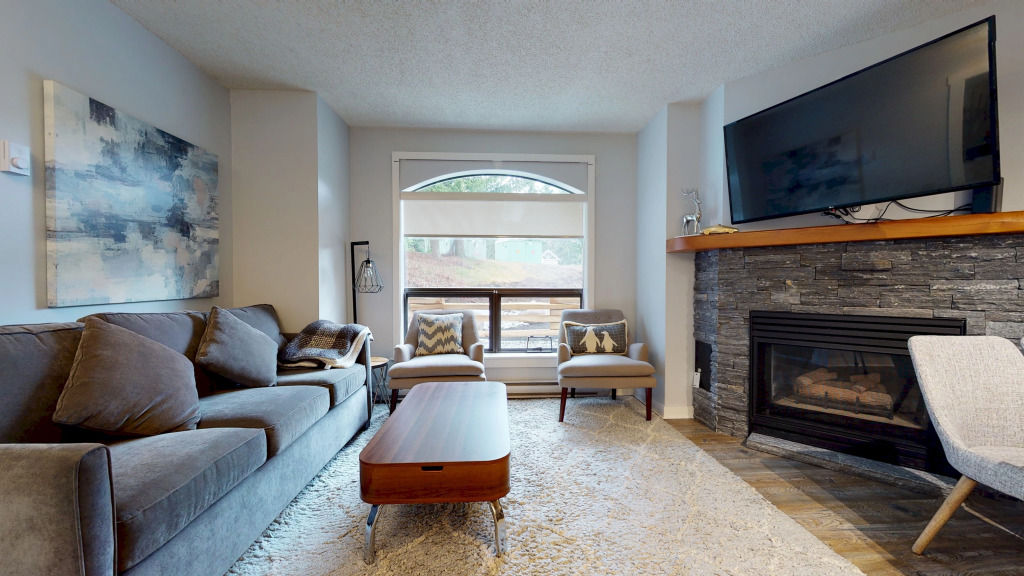 Marquise - Ski in Ski out - Pool - Hot tub -1st fl