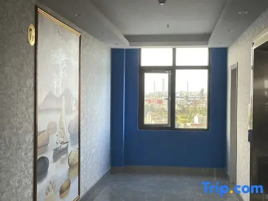Zhanjiang Langyi Boutique Hotel (Donghai Island Tourist Area Store)