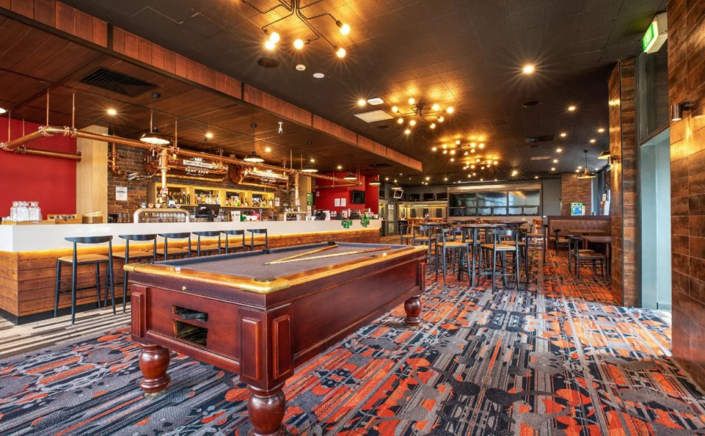 Sandringham Hotel