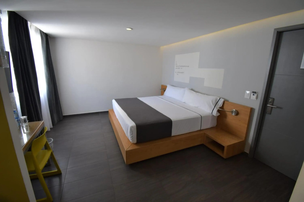 Hotel Perla Central