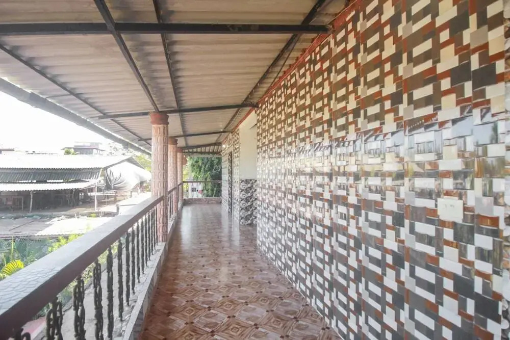 Saby Guest House