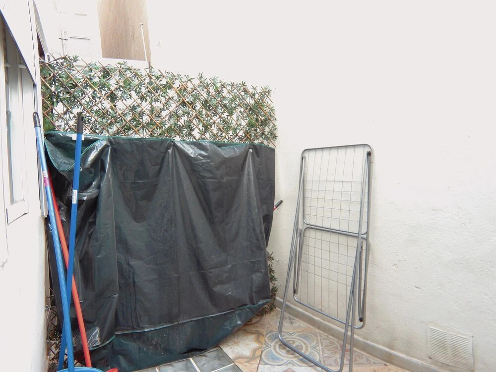 Estudio/Dúplex en bajos y patio int 4m2 en Puerta del Angel AZC1
