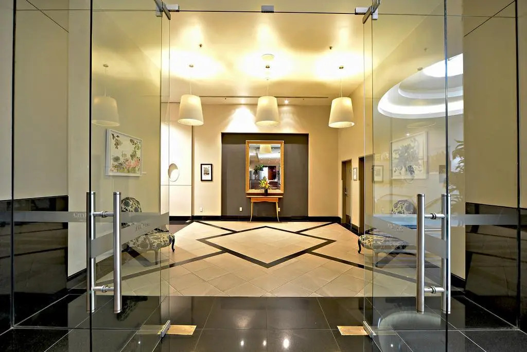 Apartment on Queen Street