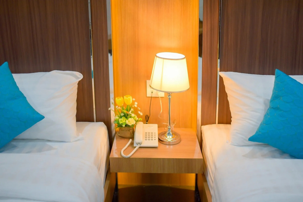 Thanburi Hotel