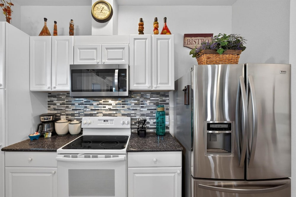 Seaglass Haven 2 Bedroom Home