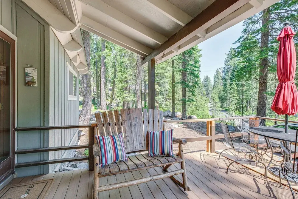 10 Mi to Ski Slopes: South Lake Tahoe Home