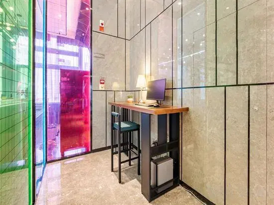 Meilun Hotel in Xining Haihu New Area