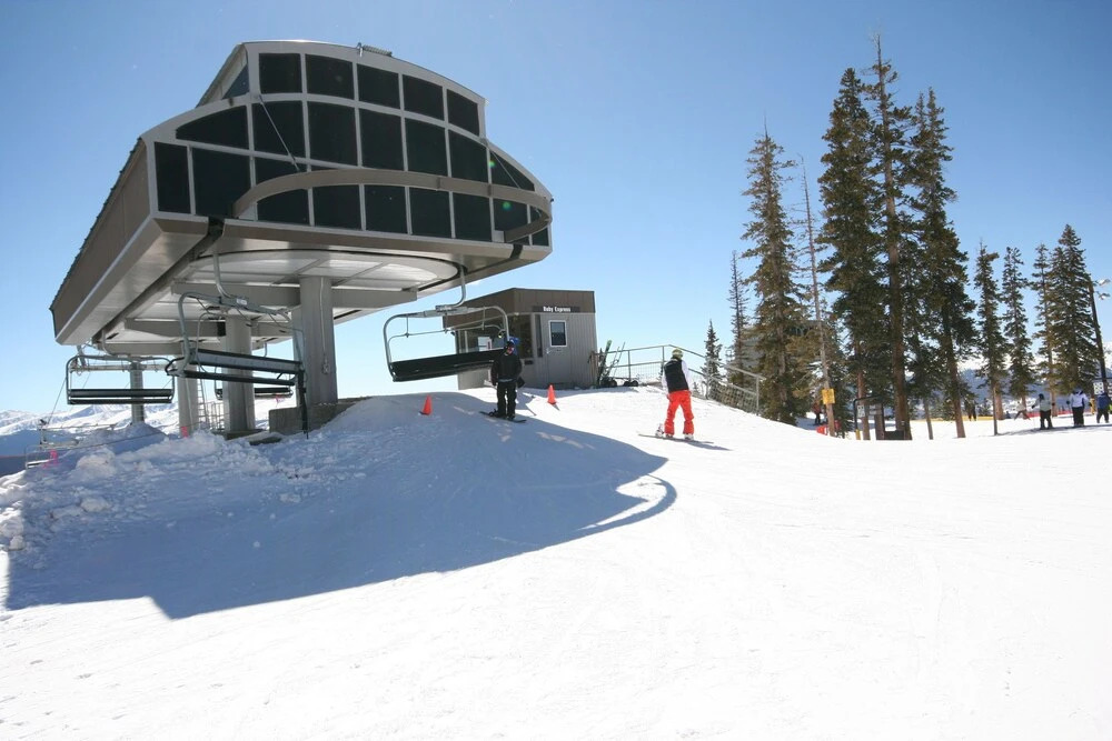 Arapahoe Lodge by Summit County Mountain Retreats
