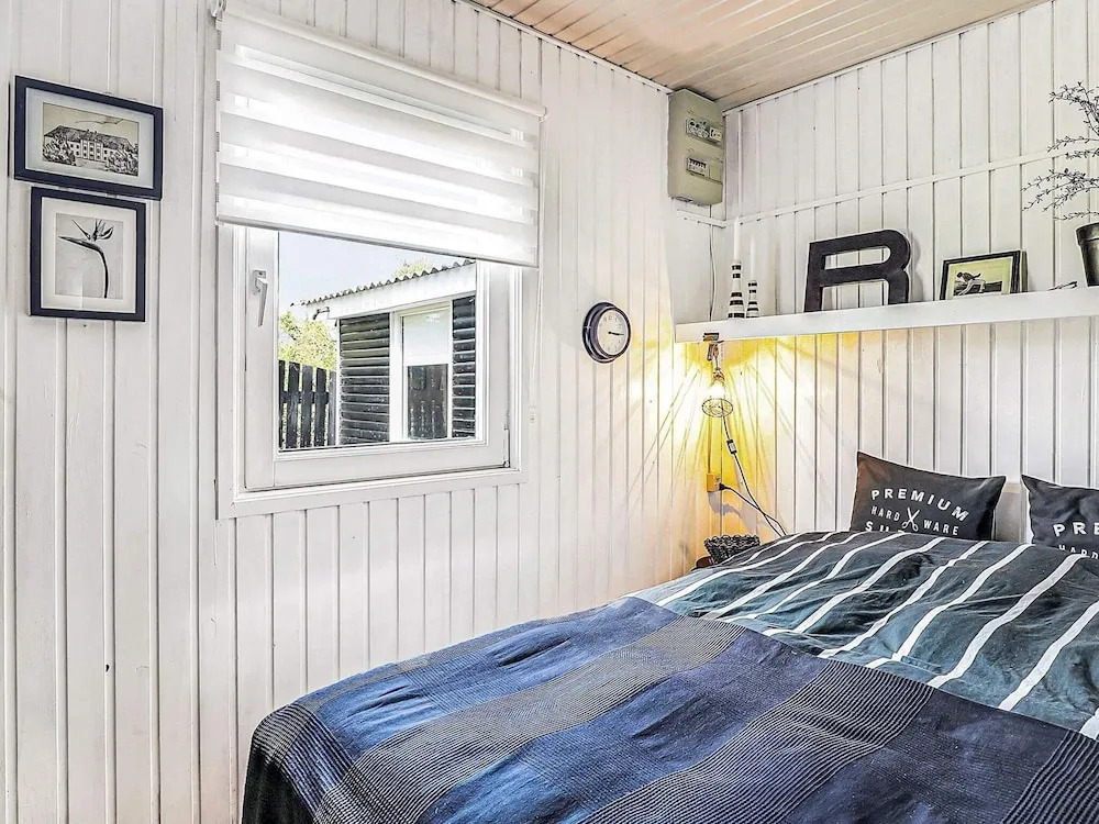 6 Person Holiday Home in Hals
