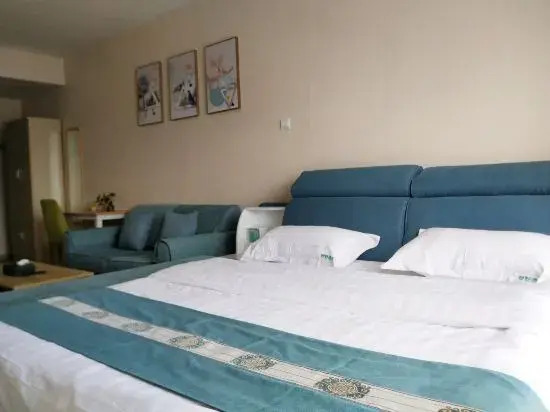 Kunming Green Hotel