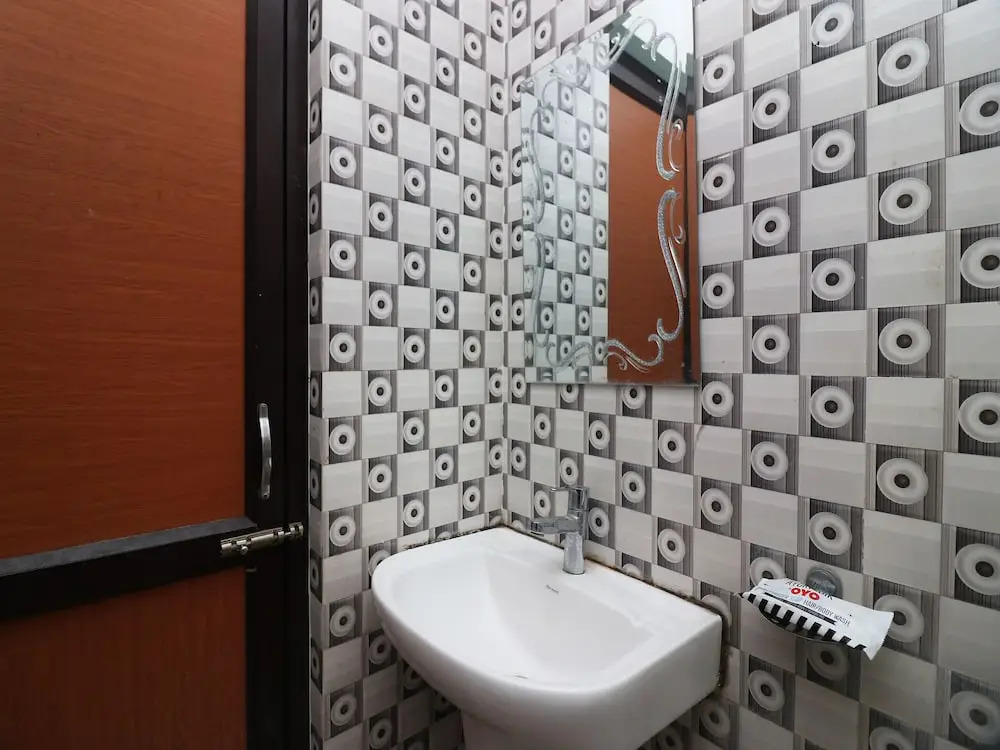 OYO 7555 Live Hotel Digha