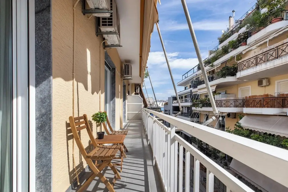 Arco - 2-BR Apt in the Heart of Athens