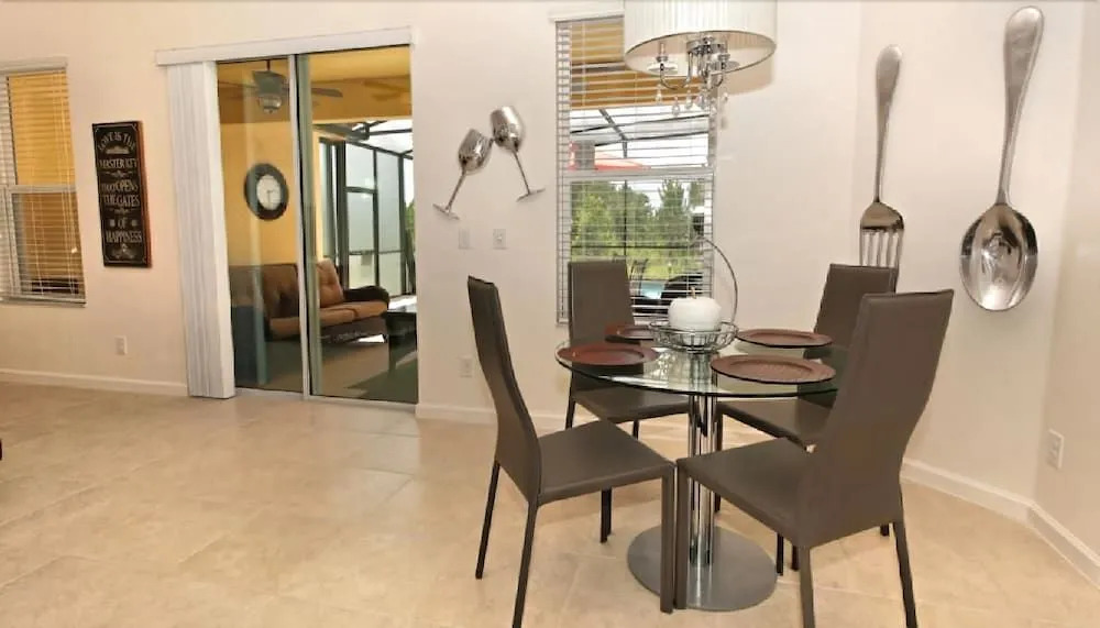 4083 Solterra Townhome 4 Bedroom by Florida Star