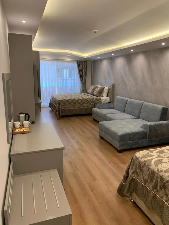 Regency World Suite