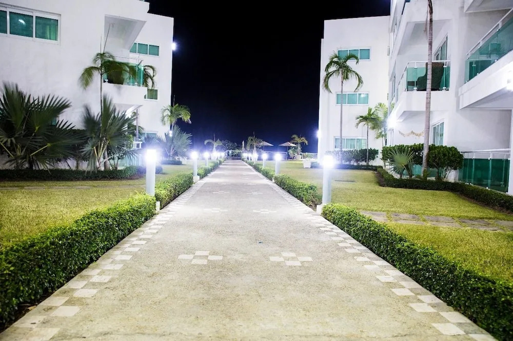 Ocean Front Apt BayRock 2 Sosua-Cabarete