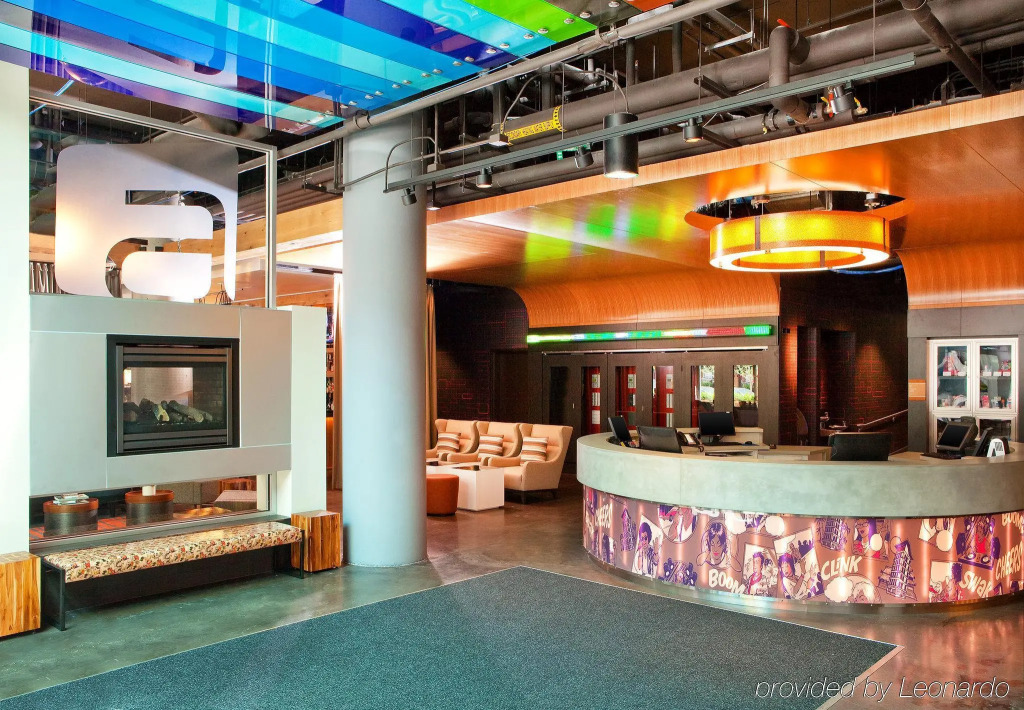 Aloft by Marriott Chicago Downtown River North