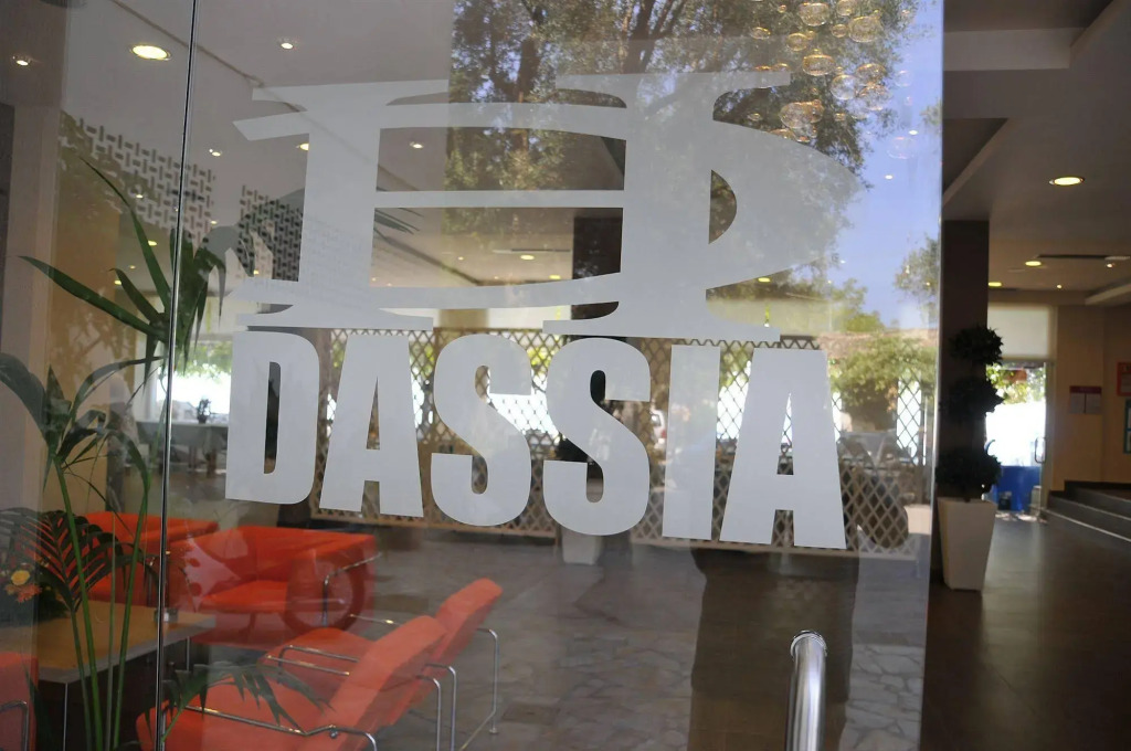 Dassia Beach Hotel