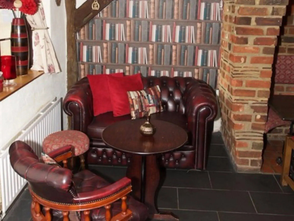 The Heath Inn