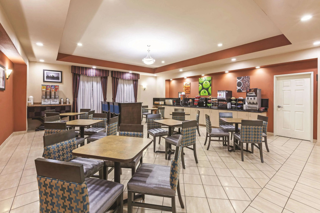 La Quinta by Wyndham Granbury