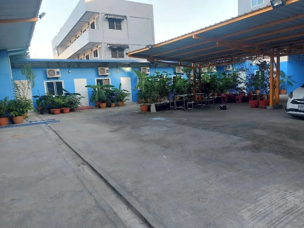Nopphadon Hotel