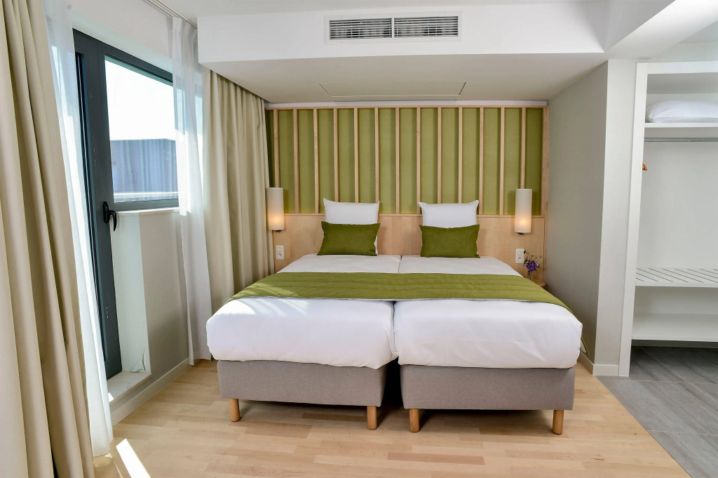 Yadoya Hotel