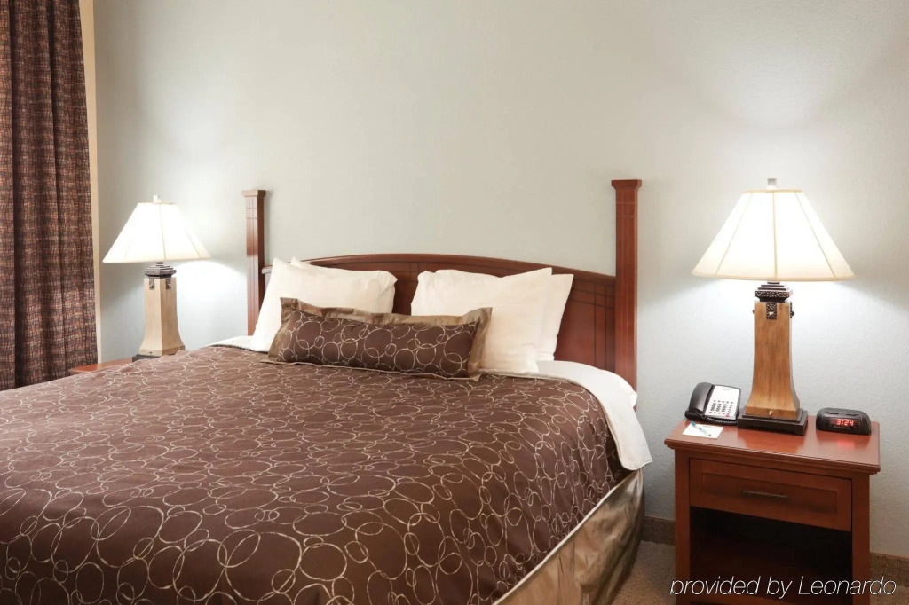 Staybridge Suites Lafayette by IHG