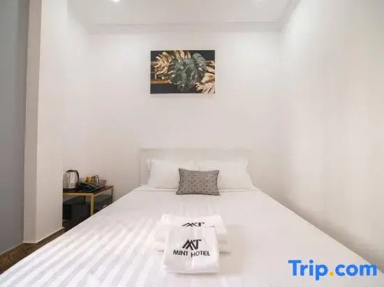 The Passion Hotel Airport - 5 minutes to Tan Son Nhat