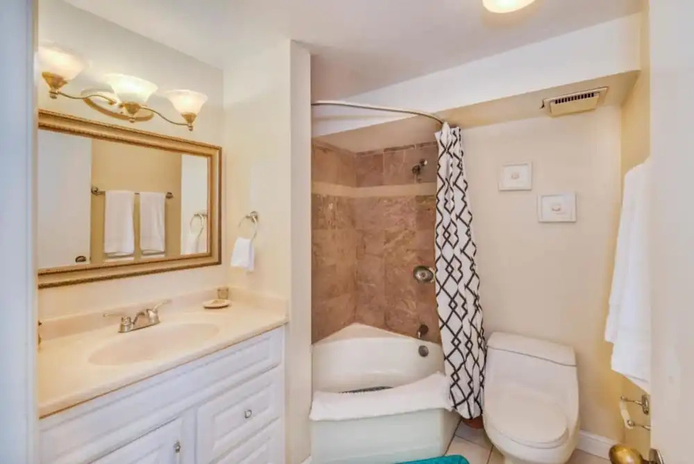Penthouse Ph104