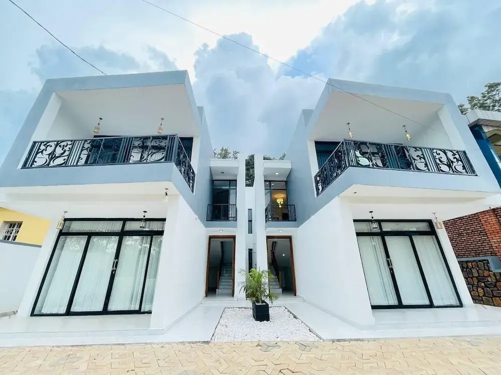 Iwabo Apartments