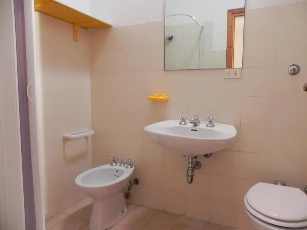 Villa a 800 metri dalla spiaggia di San Teodoro - amb01