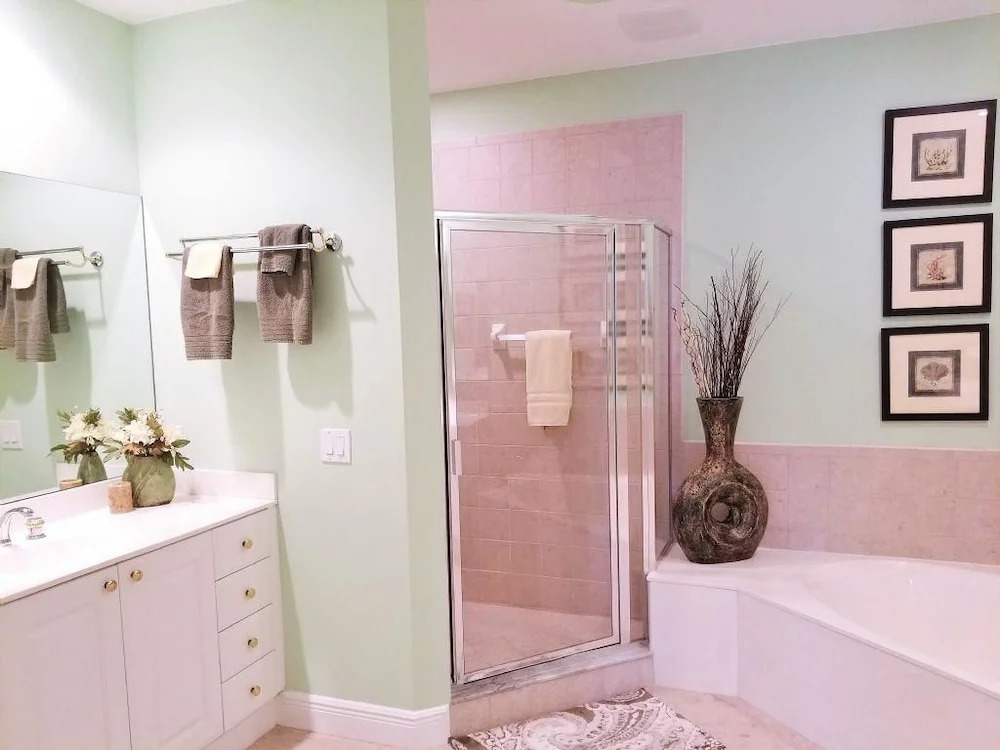 Cascada Way Condo