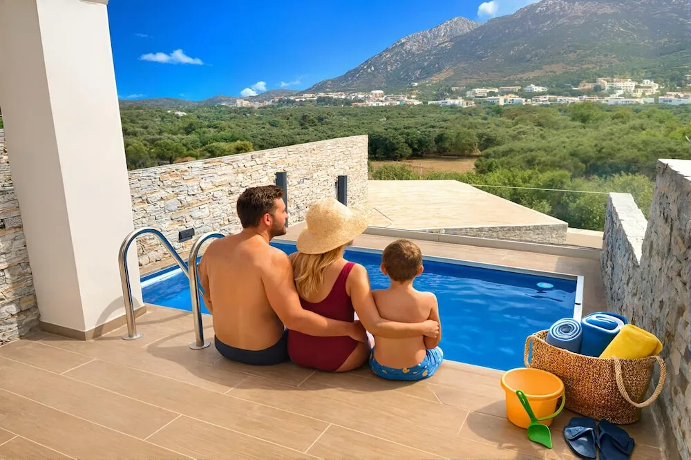 Aelia Suites