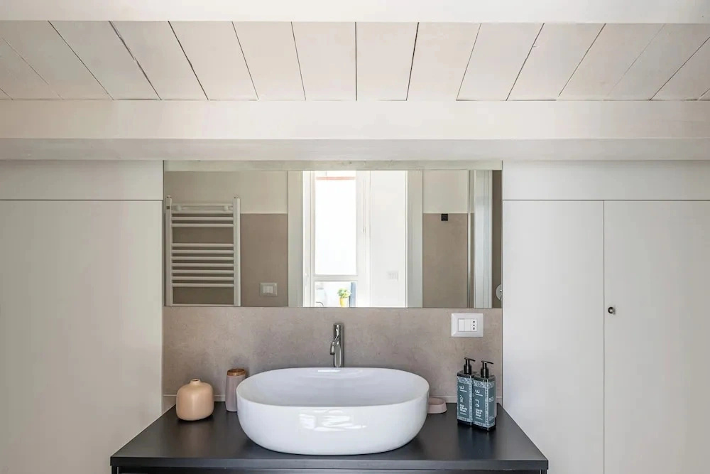 Ballarò Duplex with Terrace by Wonderful Italy